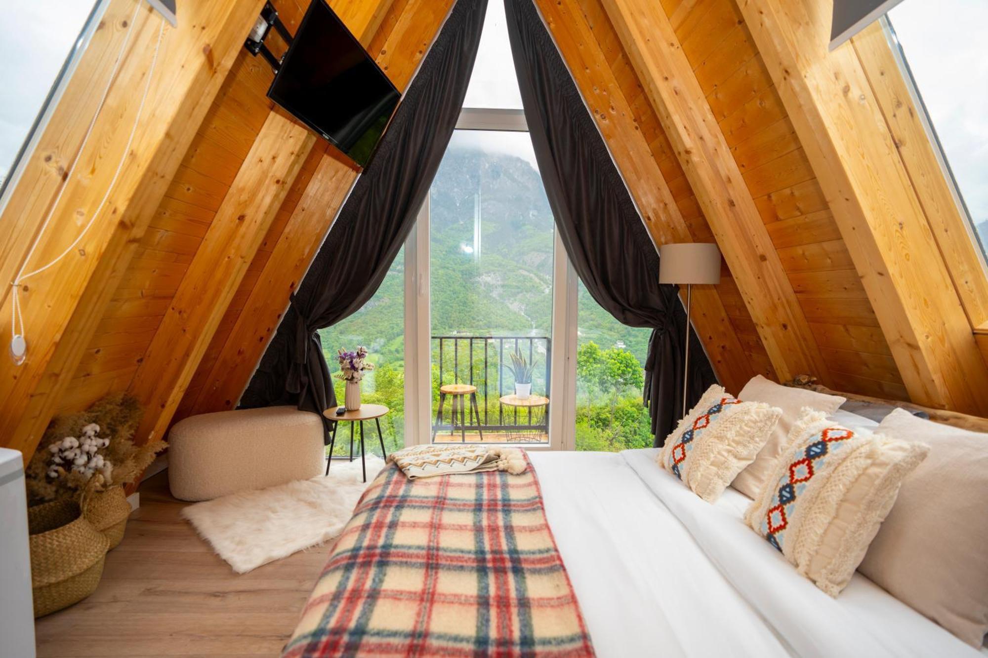 Vidis Chalet Boutique Hotel Theth Exterior foto